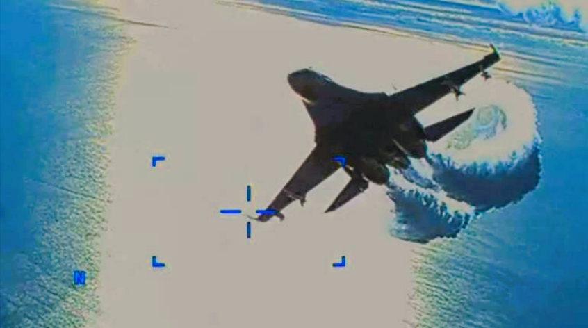 Kampfjets jagen über Sachsen! Bürger besorgt - Zahlreiche Kampfjets am Himmel gesichtet!