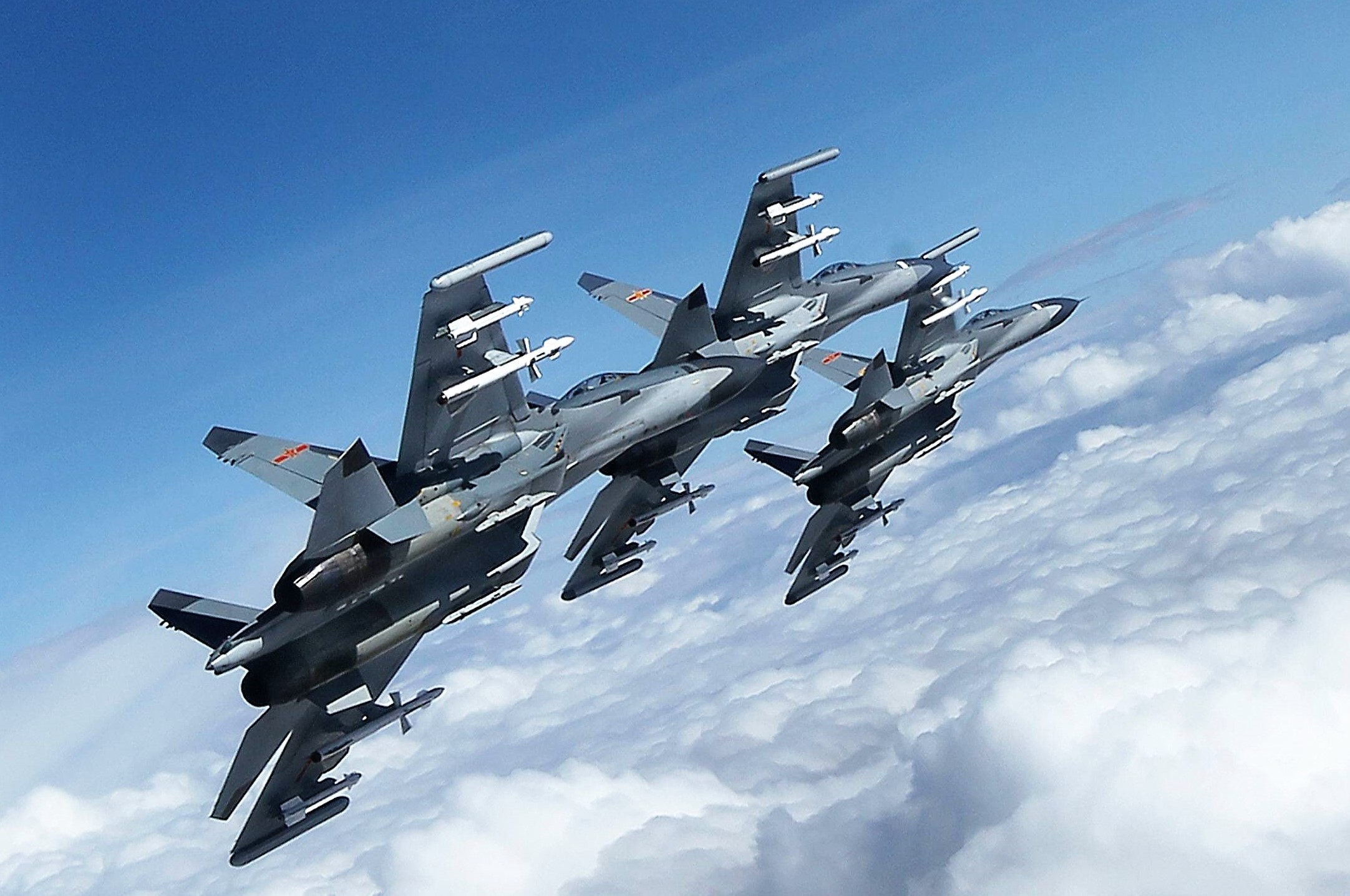 Desaster bei der Russischen Luftwaffe - Putins Jets sind eine einzige Blamage!