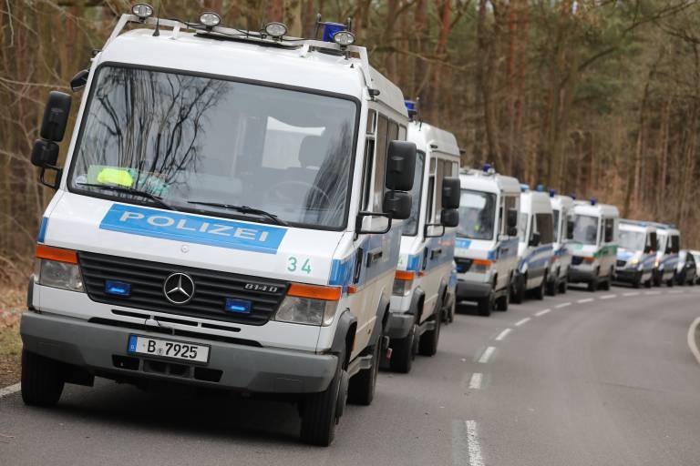 19-jährige nach Party im Schützenhaus getötet! Schreckliche Bluttat in Bramsche – ist ER der Mörder?